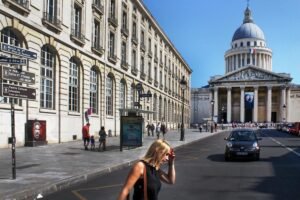 Pantheon mausoleum Paris' 5th arrondissement Montagne Sainte-Geneviève C215 aka Christian Guémy's portrait Victor Hugo Illustres! C215 Autour du Panthéon trail IMG_5479 2